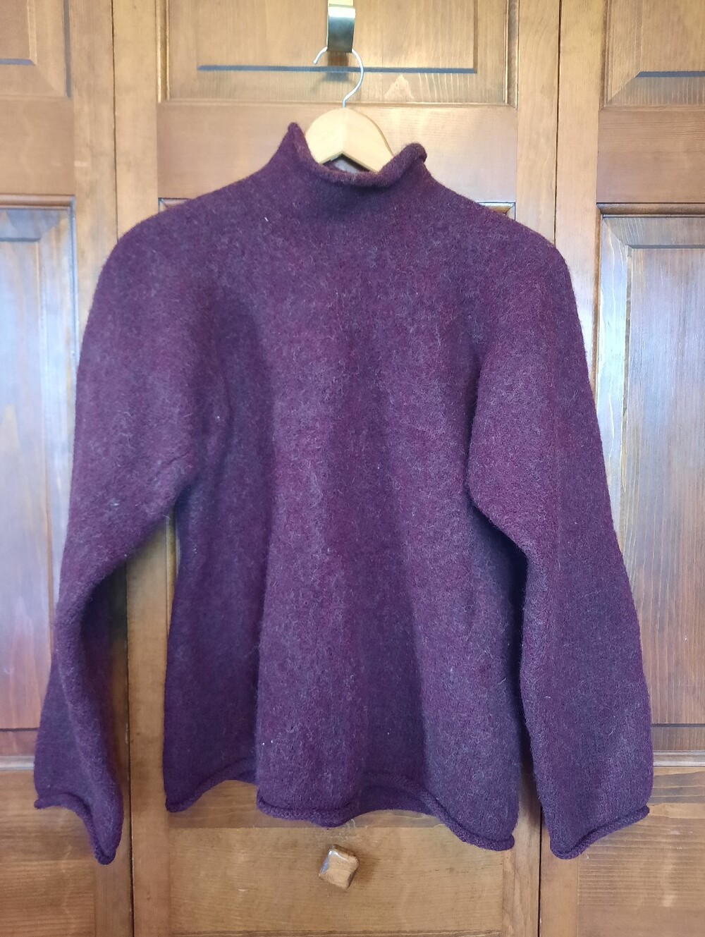 Vintage 90s J. Crew 100% Wool Burgundy Roll Neck Chunky Knit Sweater *FLAWED*